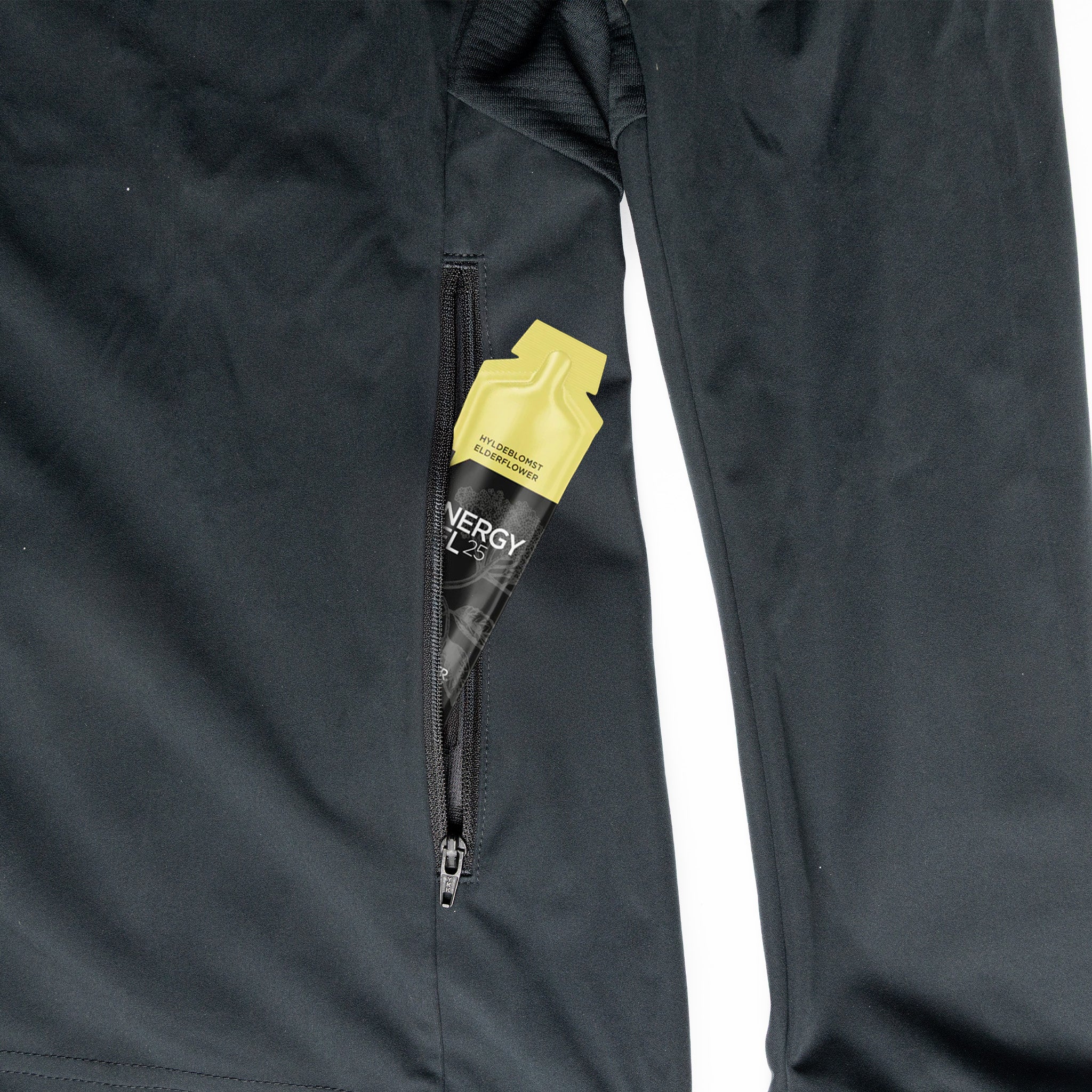 HYDRO-TECH RUNNING JACKET (WOMEN) - BLACK - Image 5