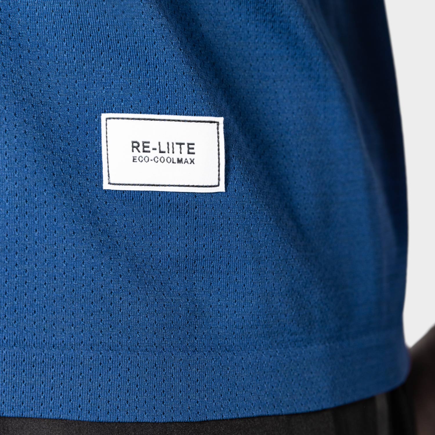 RE-LIITE T-SHIRT (MEN) - BLUE MELANGE - Image 4